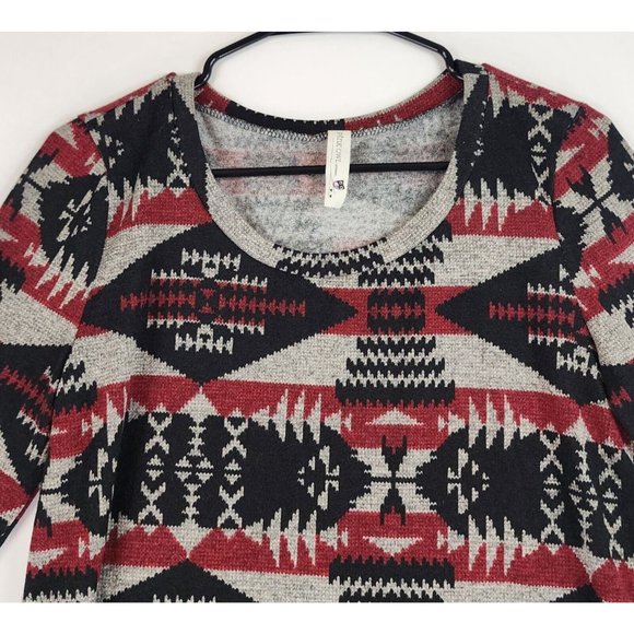 Pink Owl Sweater Womens Large Red Black GrayAztec Print Holiday Momcore Roll Tab - Picture 3 of 11